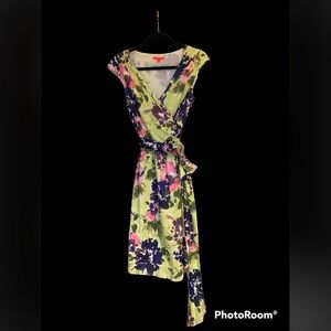 Ivanka Trump green floral wrap dress cotton size 10